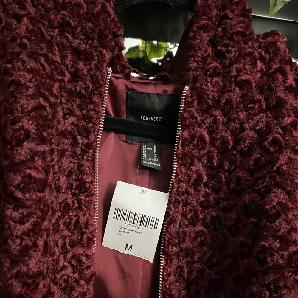 Cropped Jacket - Picture 3 of 4